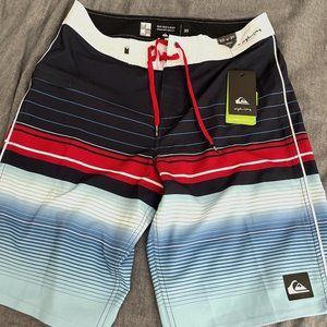 NWT QUICKSILVER Highline Surfsilk Board Shorts